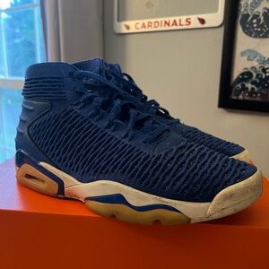 Jordan Flyknit Elevation 23 Blue